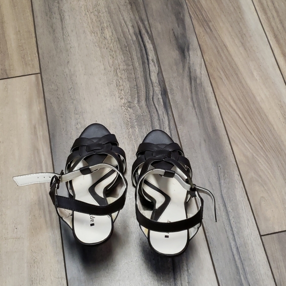 Apt.9 Heels - Picture 4 of 11